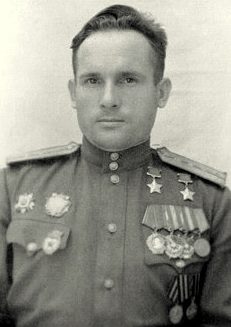 Дважды Герой Советского Союза Камозин Павел Михайлович (03.06.1917-24.11.1983)