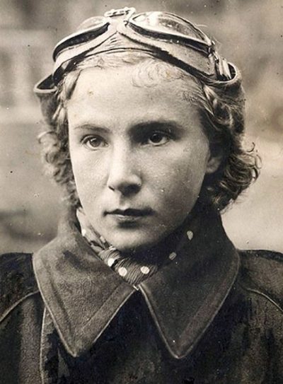 Герой Советского Союза Литвяк Лидия Владимировна (18.08.1921-01.08.1943)
