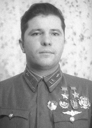 Дважды Герой Советского Союза Кравченко Григорий Пантелеевич (29.09.1912- 23.02.1943)