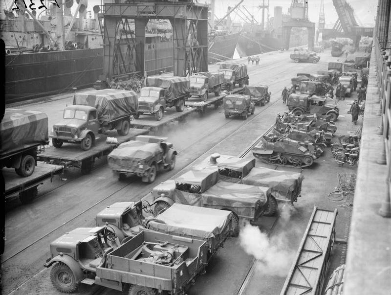 Британская военная техника во французском порту. 28 января 1940 г. 