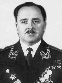 Генерал-майор авиации Мазуренко. 1970 г. 