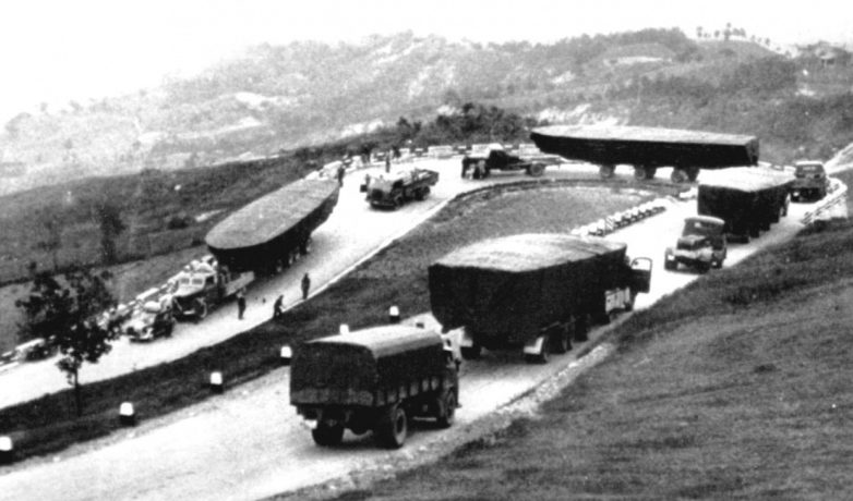 Итальянские катера MAS на пути в Ялту. Май 1942 г.