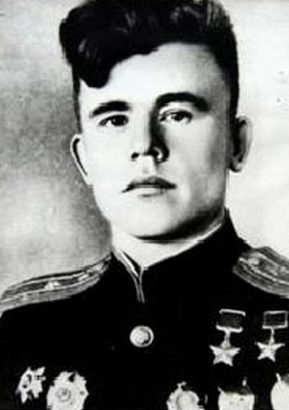 Дважды Герой Советского Союза Плотников Павел Артемьевич (04.03.1920-14.12.2000)