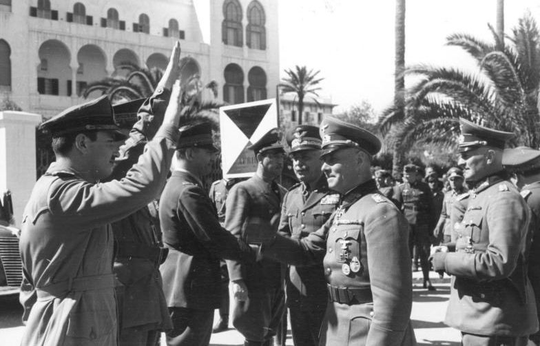 Эрвин Роммель и Йоханнес Штрейх в Триполи на встрече с итальянским главнокомандующим Итало Гарибольди.