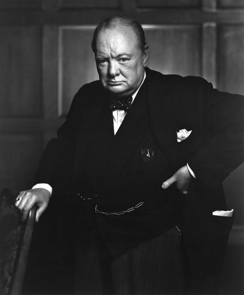 Премьер-министр Великобритании Уинстон Черчилль.
