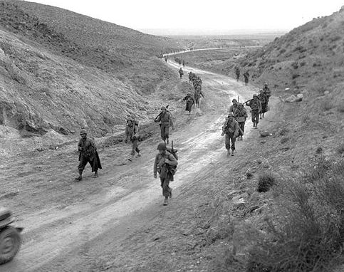 Солдаты США на перевале Кассерин.