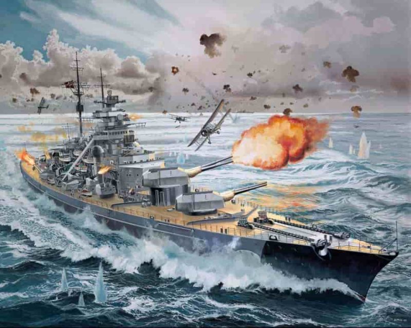 «Бисмарк» отражает атаку самолетов с авианосца «Викториес».