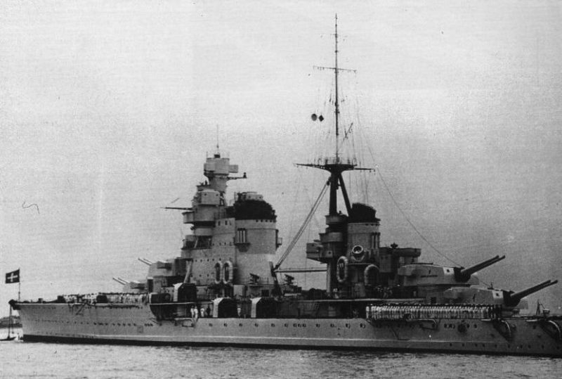 Крейсер «Пола» в 1940 году.