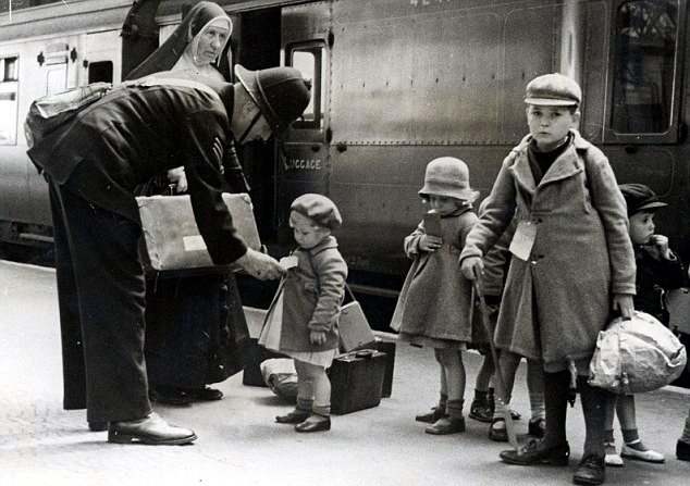 Эвакуация детей с Лондона. 1940 г.