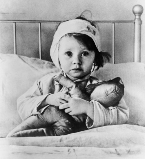 Раненные дети Лондона. 1940 г.