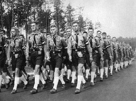 Уличные шествия Гитлерюгенда. 1939 г.