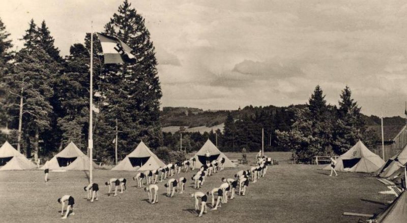 Тренировочный лагерь Гитлерюгенда. 1939 г.