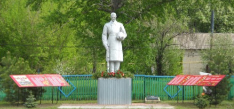 с. Успенка Нехаевского р-на. Памятник, погибшим в годы войны.