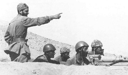 Итальянское подразделение в обороне. 1942 г. 