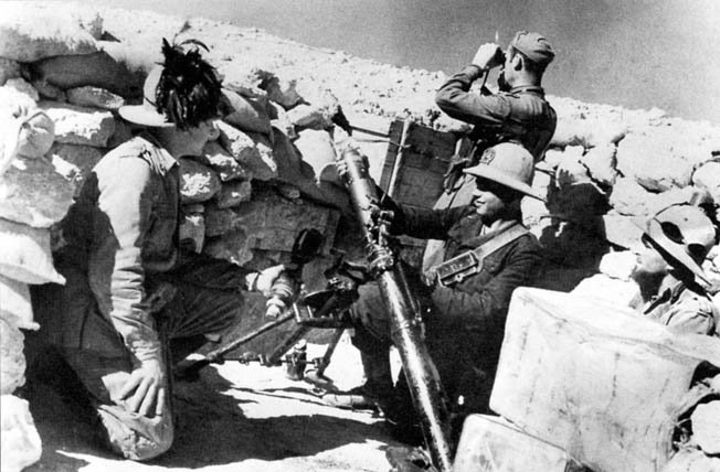 Итальянское подразделение в обороне. 1942 г. 