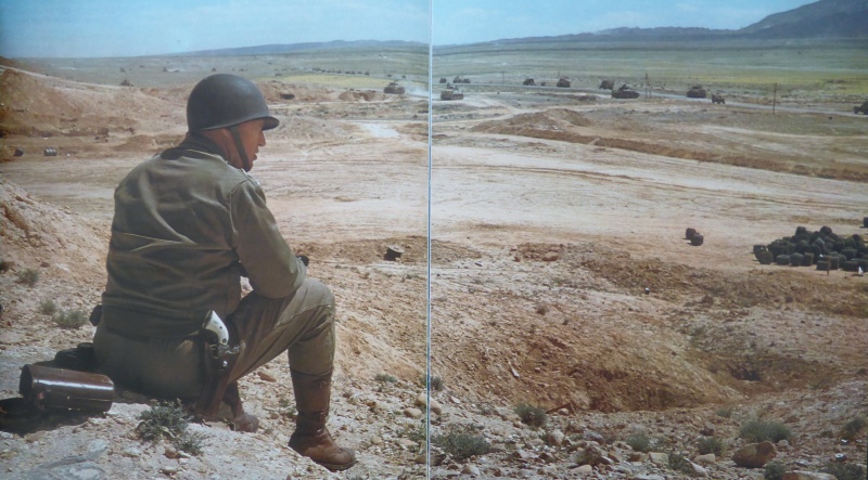 Командующий 2-м корпусом армии США генерал-лейтенант Джордж Паттон в долине Эль Геттар. Март 1943 г. 