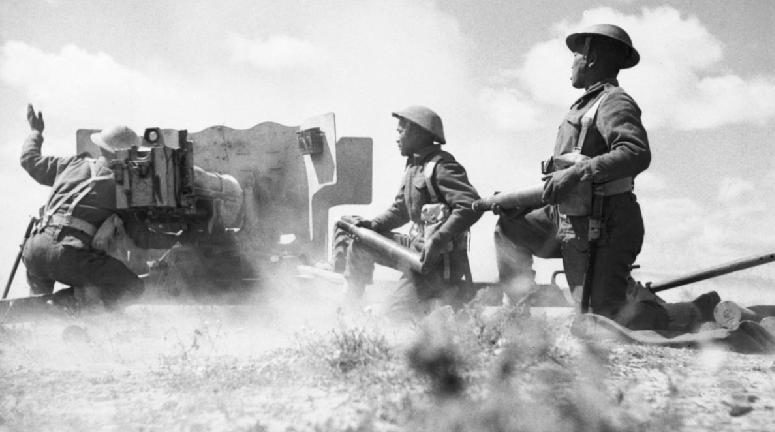 Противотанковое орудие «Фазан» в бою на фронте у Меденина. 11 марта 1943 г.