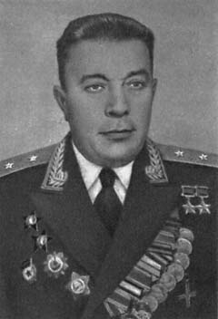 Генерал-лейтенант танковых войск Фомичев. 1958 г. 