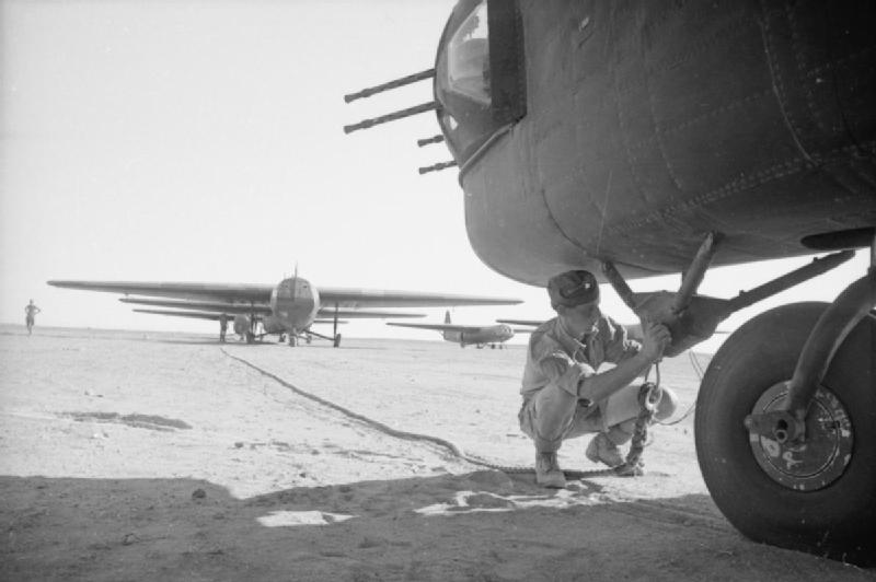 Королевские ВВС в Губрине. Июль 1943 г. 