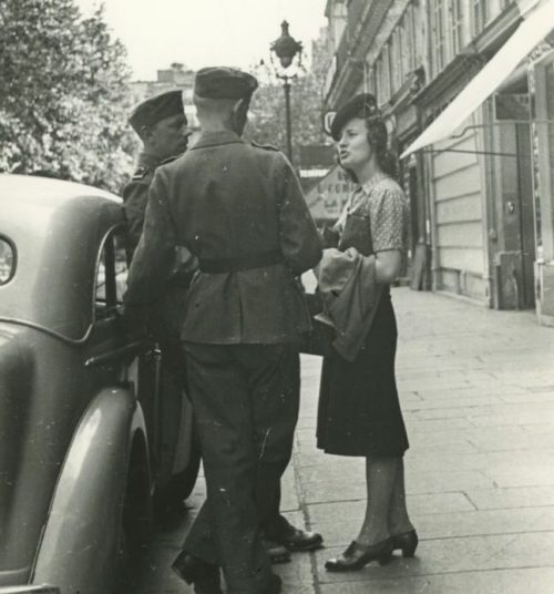 Отпуск немецких солдат во Франции.