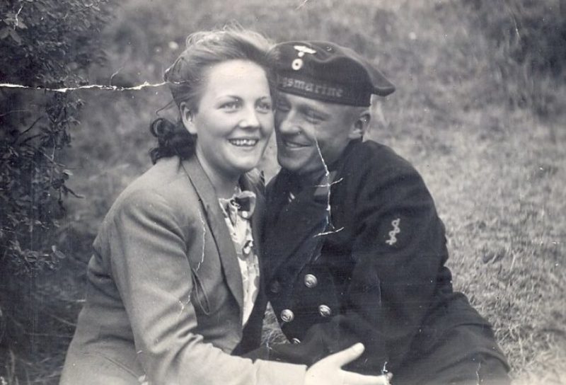 Немецкий моряк и датчанка – впоследствии супружеская пара, сбежавшая в Новую Зеландию.