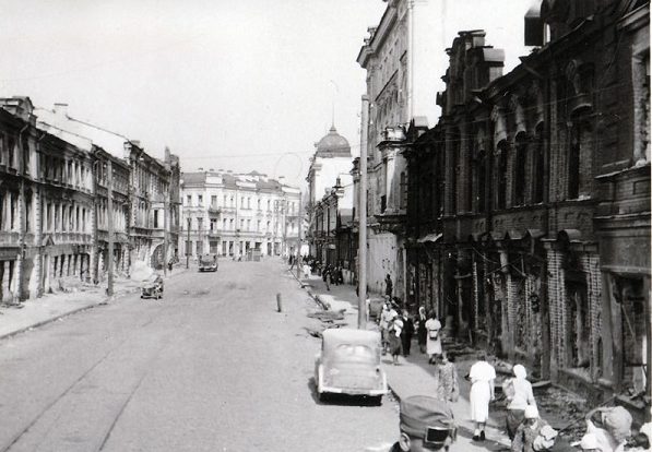 Город в оккупации. Июль 1941 г.