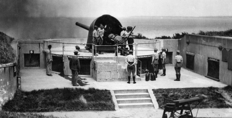 Учебные стрельбы в форте Виктория. Ноябрь 1942 г.