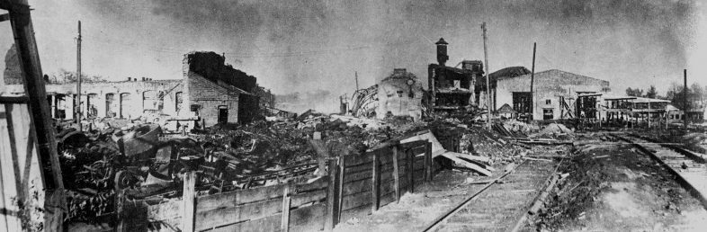 Руины города. Октябрь 1943 г.
