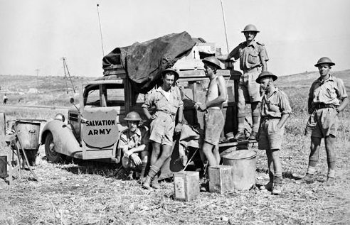 Во время продвижения австралийских войск в Сирию. Март 1943 г. 