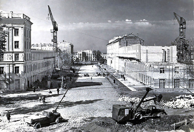 Восстановление города. Весна 1944 г.