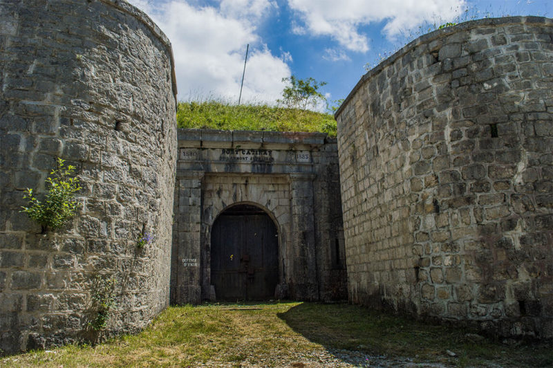 Главные ворота форта.