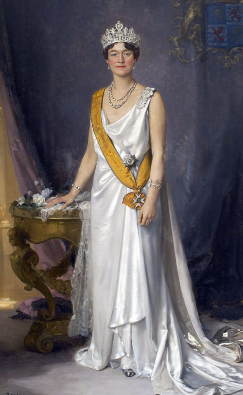 Шарлотта - великая герцогиня Люксембурга.