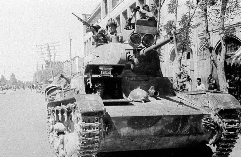 Красная Армия на улицах Тебриза. Сентябрь 1941 г.