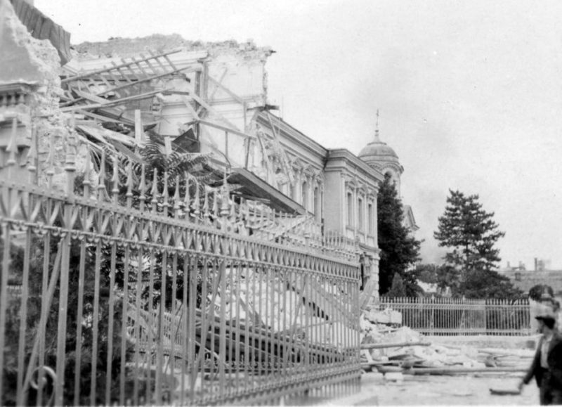 Руины в городе. 1941 г.