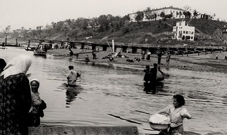 Двина в районе гетто. 1941 г.