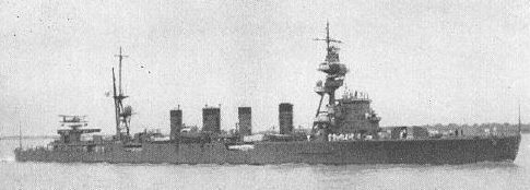 Японский легкий крейсер «Сендай».