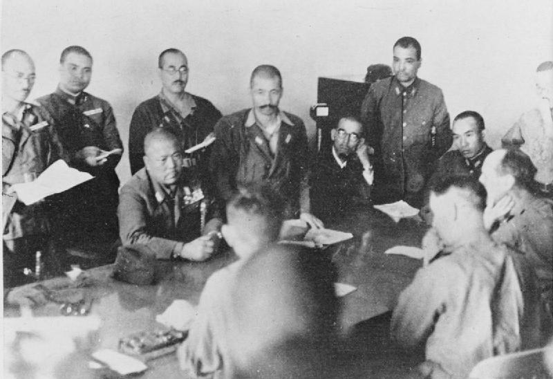 Переговоры Ямасито и Персиваля о капитуляции. 