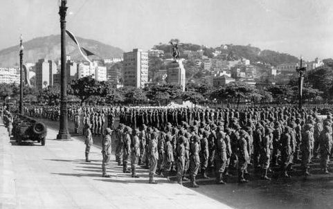 Военный парад в Рио-де-Жанейро. 1943 г. 