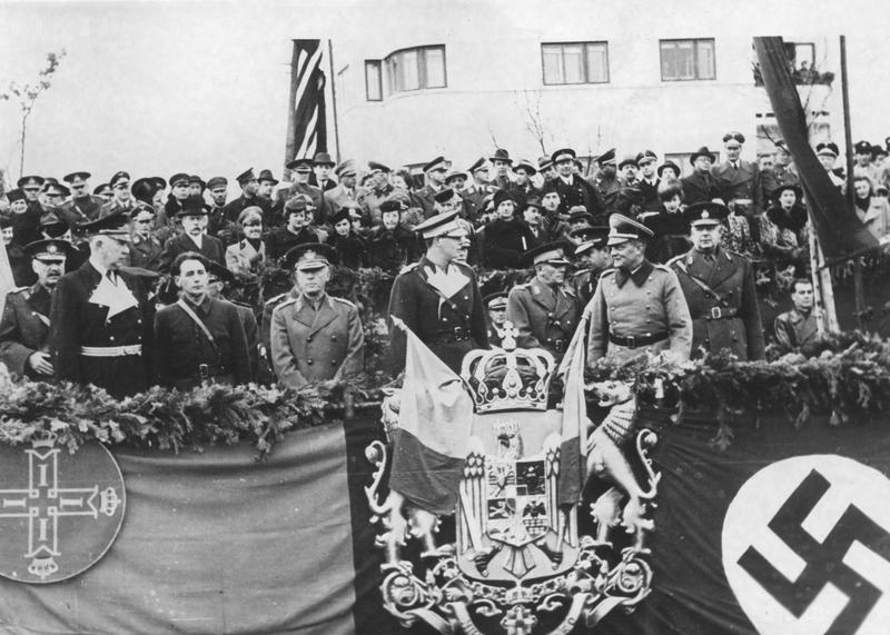Торжества в честь подписания Румынией Трехстороннего пакта. Ноябрь 1940 г. 