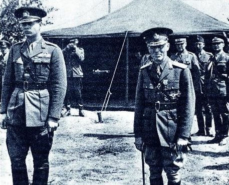 Маршал Антонеску и король Михай на Восточном фронте. 1942 г. 