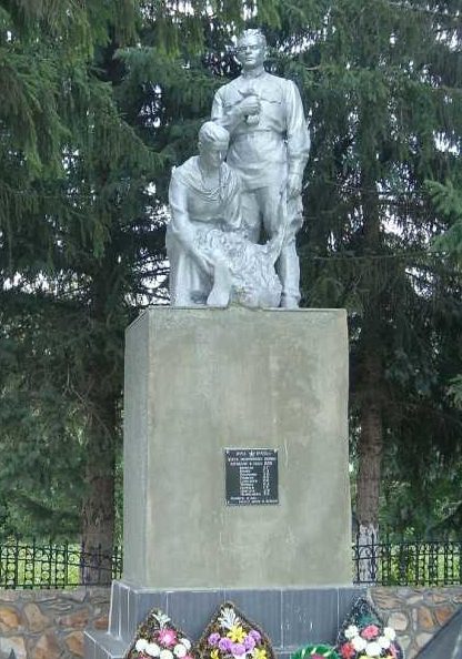 с. Беседино Курского р-на. Братская могила советских воинов, погибших во время освобождение села.