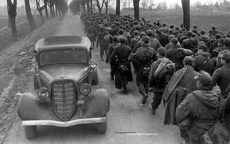 Немецкие военнопленные, захваченные под Бобруйском. Июнь 1944 г.