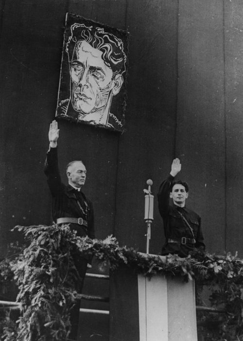 Генерал Ион Антонеску с лидером «Железной гвардии» Хорией Симой. Октябрь 1941 г.