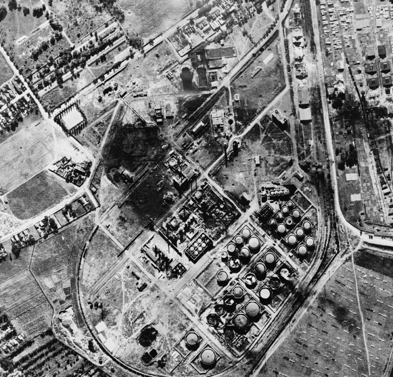 Места пожаров на нефтебазе «Columbia Aquila». 1 августа 1944 г.