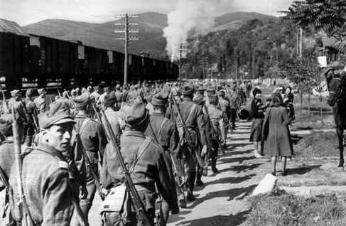 Румынские войска покидают Молдавию. Август 1944 г.