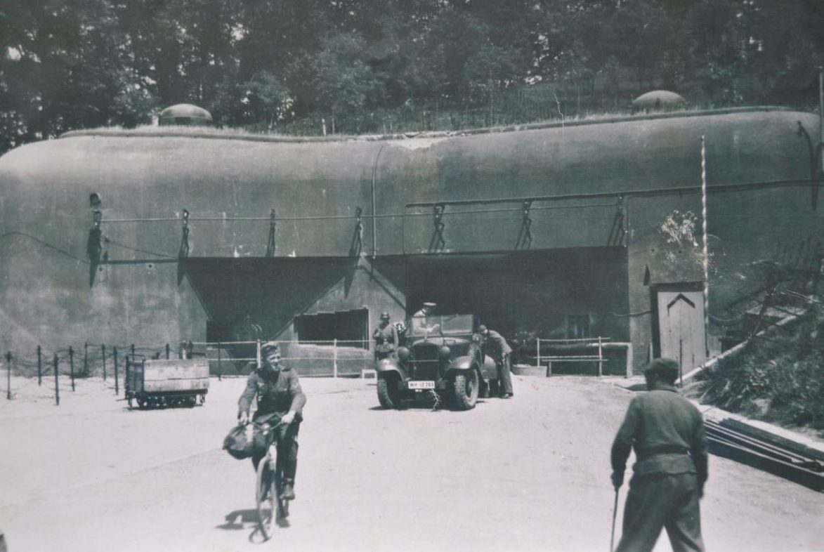 Входной блок для поставок боеприпасов форта «Galgenberg». Июнь 1940 г.