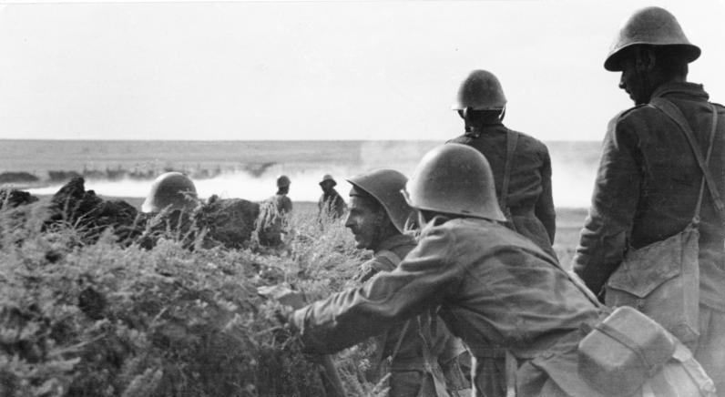 Румынская пехота у Дона. Август 1942 г.