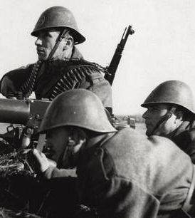 Пулеметный расчет под Сталинградом. 17 сентября 1942 г.