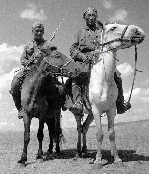 Монгольская конница на Халхин-Голе. 1939 г.