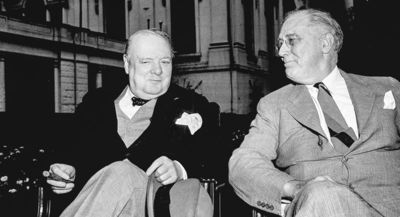 Черчилль и Рузвельт в Белом доме.